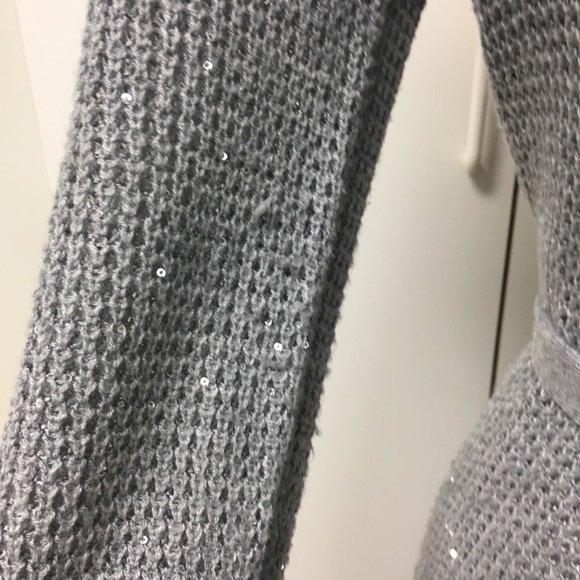 Victoria’s Secret Sweater - Picture 6 of 6